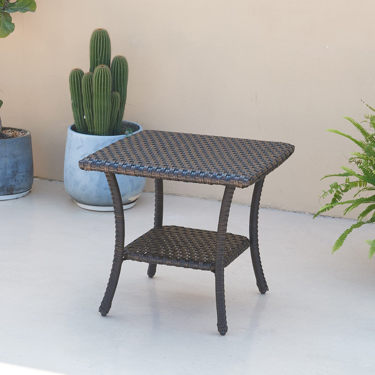 Brown Wicker Rattan 2-Tier Outdoor Coffee Table U432758